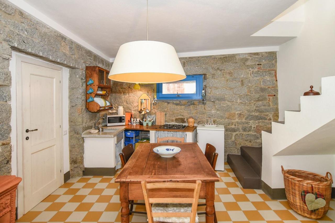 La Corte del Carrubo Bari Sardo Exterior foto